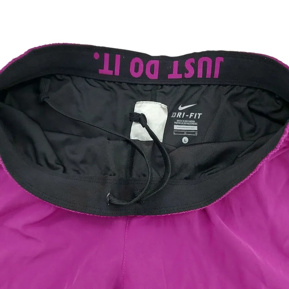 Nike excellent embroidered